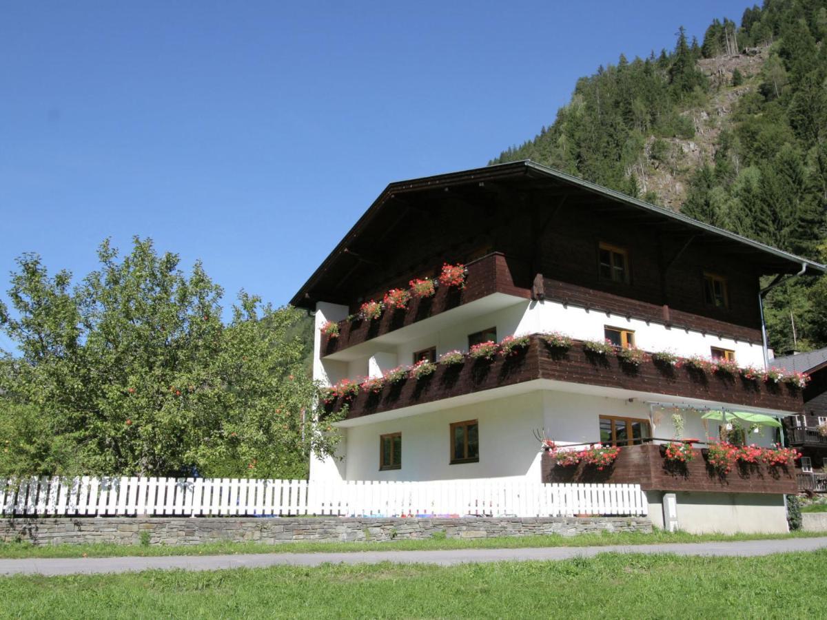 Apartment Near The Ski Area In Matrei Matrei in Osttirol Exterior photo